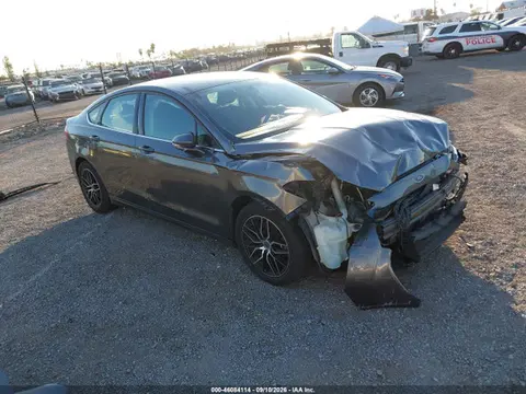 3FA6P0H70GR385275 — 2016 Ford Fusion SE, Передняя часть (Front End), фото до ремонта