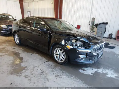 3FA6P0HD6GR396853 — 2016 Ford Fusion SE, Передняя часть (Front End), фото до ремонта