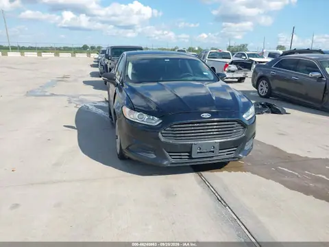 3FA6P0H75GR207376 — 2016 Ford Fusion SE, Естественный износ (Normal Wear & Tear), фото до ремонта