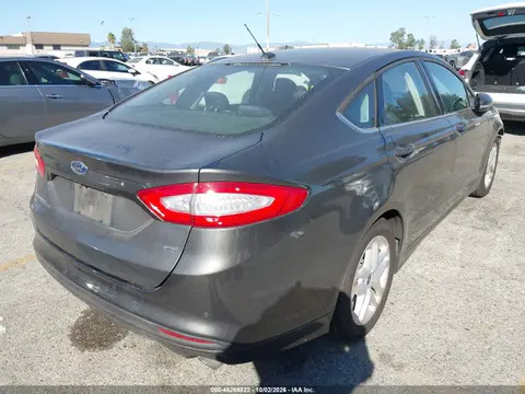 2016 Ford FUSION SE VIN 3FA6P0H79GR225413 фото 4