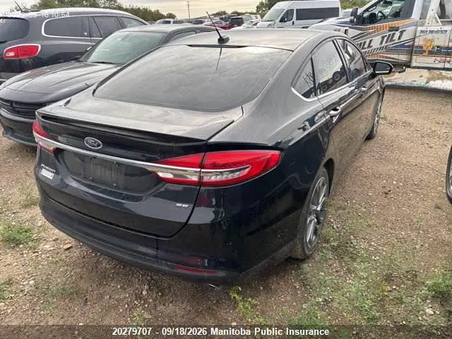 3FA6P0H75HR160545 — 2017 Ford Fusion SE, фото 4 с аукциона IAAI 29.09.2026, Подтопление