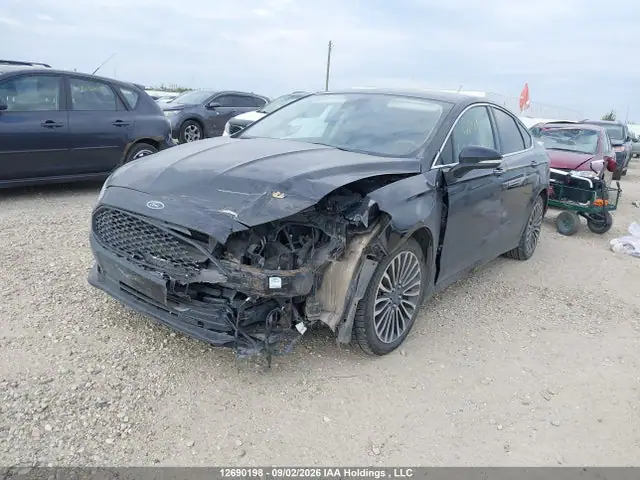 3FA6P0T99JR182806 — 2018 Ford Fusion SE, фото 2 с аукциона IAAI 29.09.2026, Передняя часть