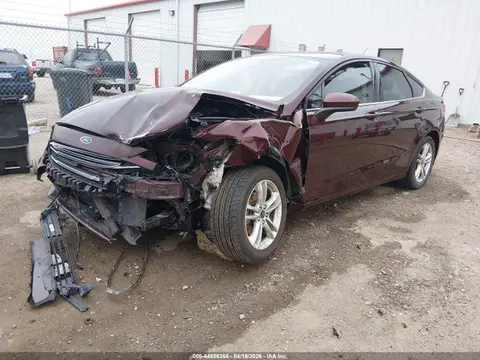 2018 Ford FUSION SE VIN 3FA6P0HD7JR261923 фото 2