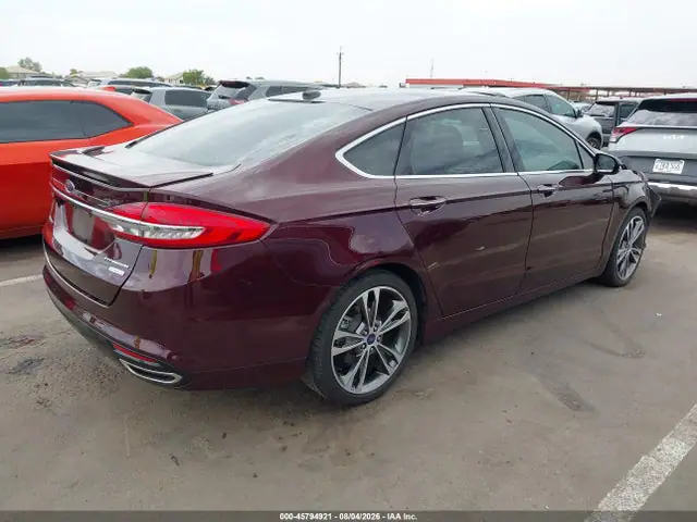 3FA6P0K96HR229155 — 2017 Ford Fusion Titanium, фото 4 с аукциона IAAI 13.10.2026, Передняя часть