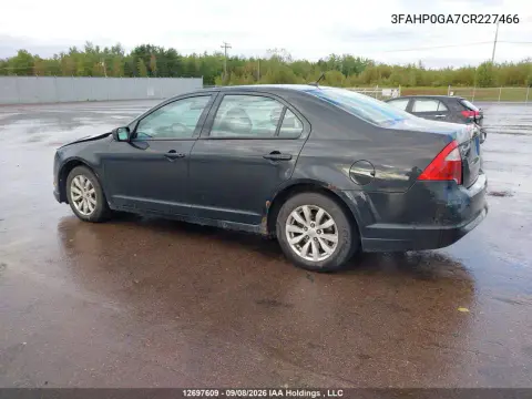 2012 Ford Fusion S VIN 3FAHP0GA7CR227466 фото 4
