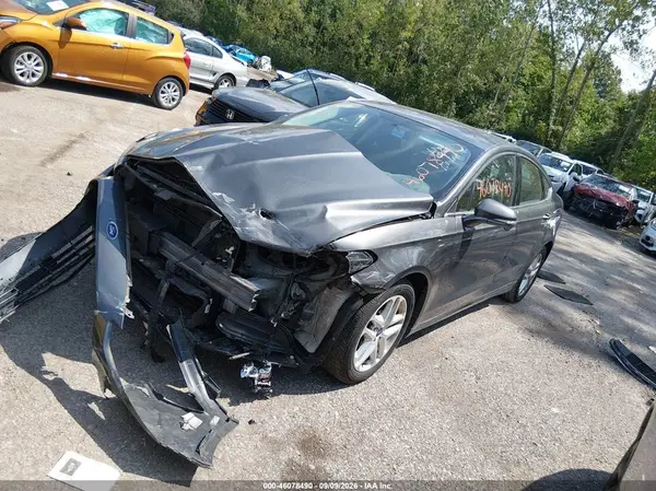 1FA6P0H7XG5120382 — 2016 Ford Fusion, фото 2 с аукциона IAAI 13.10.2026, Передняя часть