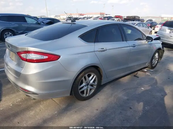 3FA6P0H73GR387912 — 2016 Ford Fusion, фото 4 с аукциона IAAI, Передняя часть
