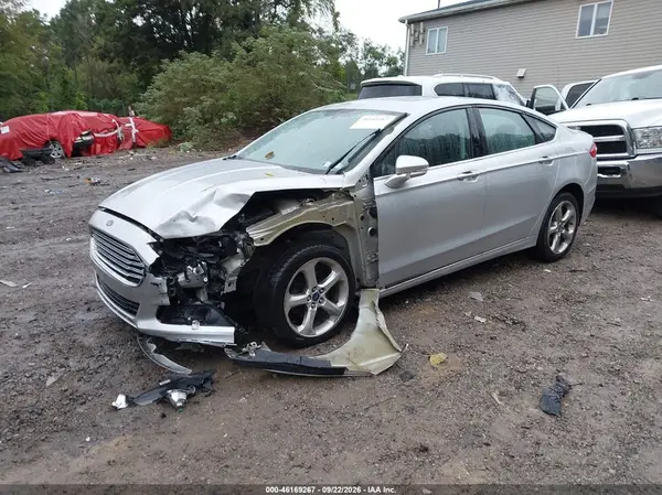 3FA6P0T91GR288742 — 2016 Ford Fusion, фото 2 с аукциона IAAI 13.10.2026, Передняя часть слева