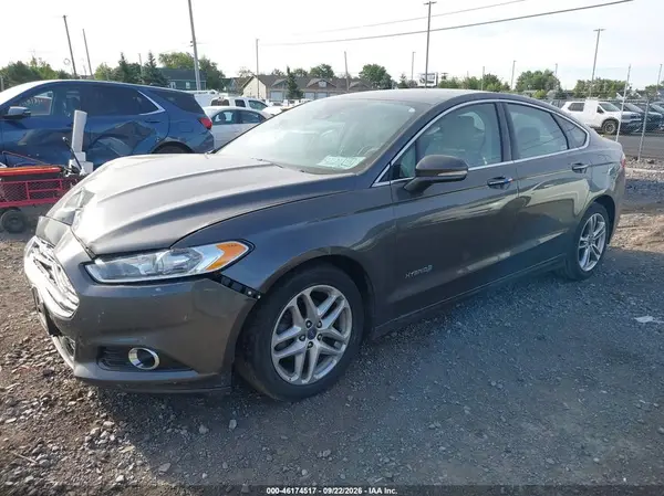 3FA6P0RU4GR325200 — 2016 Ford Fusion, фото 2 с аукциона IAAI 14.10.2026, Передняя часть
