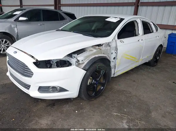 3FA6P0HD1GR338357 — 2016 Ford Fusion, фото 2 с аукциона IAAI 13.10.2026, Передняя часть