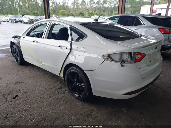 3FA6P0HD1GR338357 — 2016 Ford Fusion, фото 3 с аукциона IAAI 13.10.2026, Передняя часть