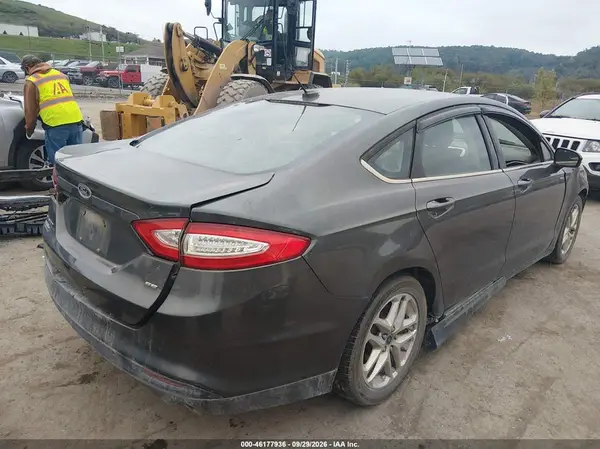 3FA6P0H77GR312100 — 2016 Ford Fusion, фото 4 с аукциона IAAI, Передняя часть