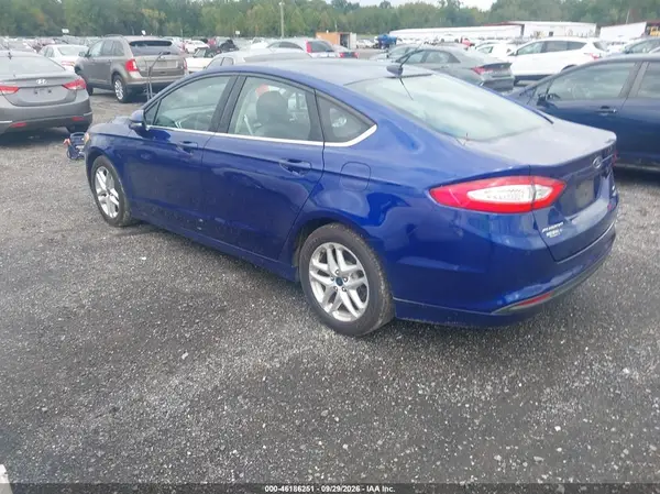 3FA6P0HD6GR139093 — 2016 Ford Fusion, фото 3 с аукциона IAAI 11.10.2026, Естественный износ