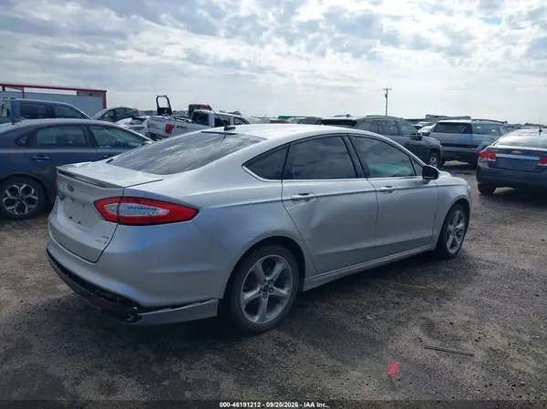 3FA6P0H95GR183940 — 2016 Ford Fusion, фото 4 с аукциона IAAI, Задняя часть справа
