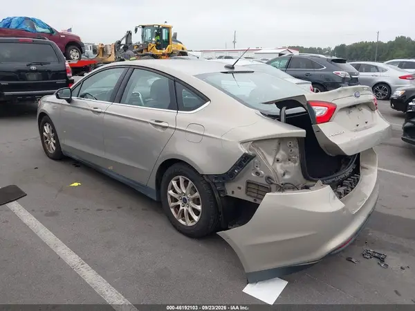 3FA6P0G78GR126826 — 2016 Ford Fusion, фото 3 с аукциона IAAI, Задняя часть
