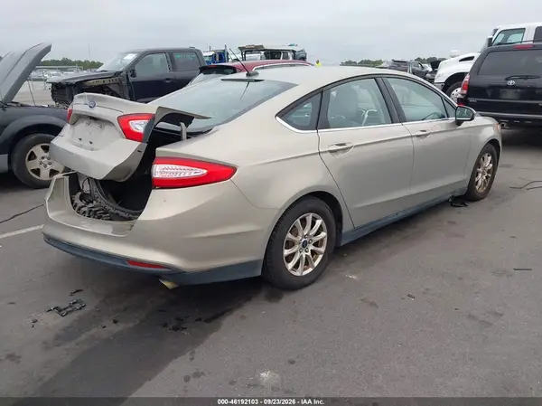 3FA6P0G78GR126826 — 2016 Ford Fusion, фото 4 с аукциона IAAI, Задняя часть