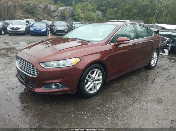 3FA6P0HD8GR260532 — 2016 Ford Fusion, фото 2 с аукциона IAAI, Задняя часть