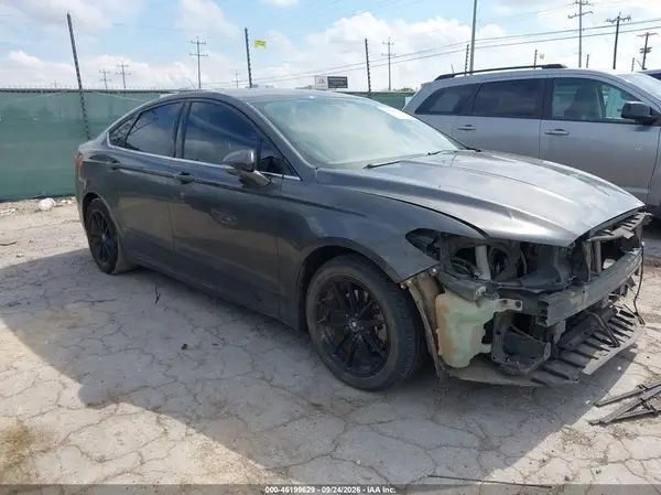3FA6P0H79GR257956 — 2016 Ford Fusion, Передняя часть (Front End), фото до ремонта