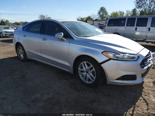 1FA6P0H72G5124152 — 2016 Ford Fusion, Передняя часть (Front End), фото до ремонта
