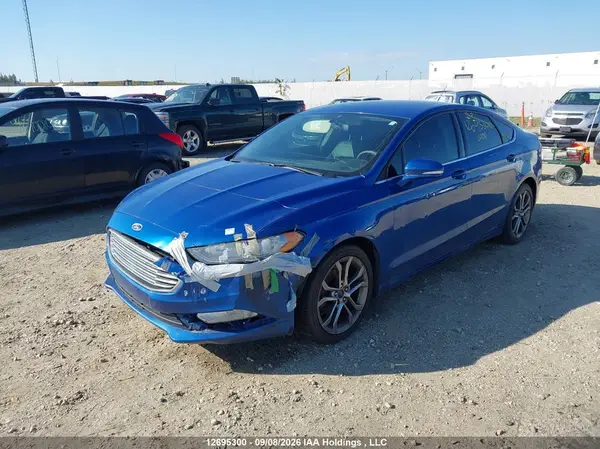 3FA6P0HDXHR172504 — 2017 Ford Fusion, фото 2 с аукциона IAAI 29.09.2026, Передняя часть слева