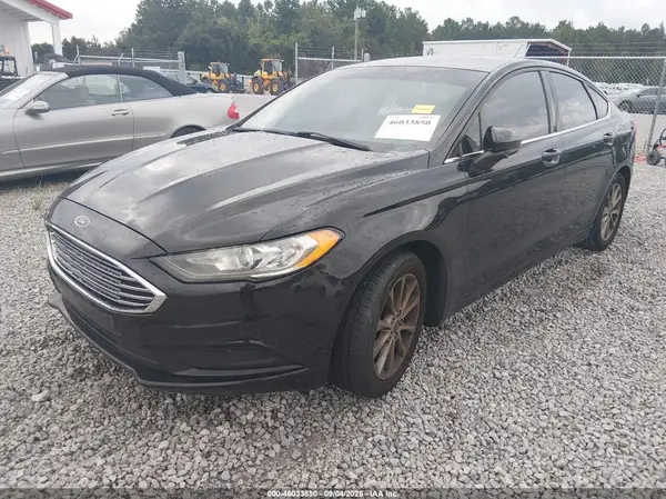 3FA6P0HD4HR363206 — 2017 Ford Fusion, фото 2 с аукциона IAAI 24.09.2026, Естественный износ