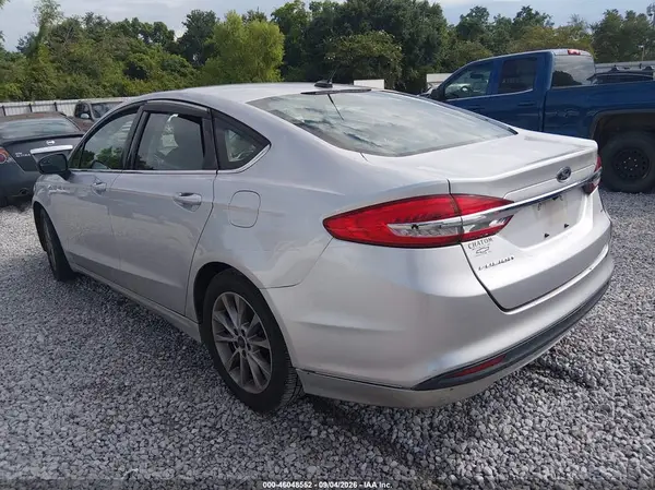 3FA6P0H70HR383401 — 2017 Ford Fusion, фото 3 с аукциона IAAI 08.10.2026, Естественный износ