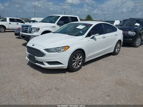 3FA6P0H77HR164290 — 2017 Ford Fusion, фото 2 с аукциона IAAI 30.09.2026, Естественный износ