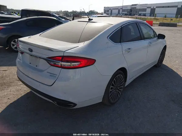 3FA6P0K99HR124089 — 2017 Ford Fusion, фото 4 с аукциона IAAI 14.10.2026, Угон