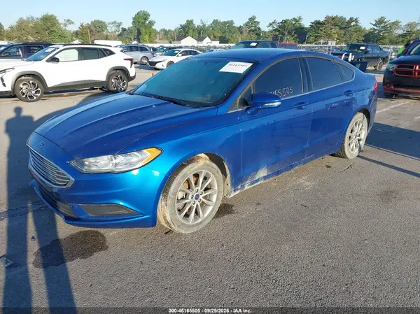 3FA6P0HD0HR167098 — 2017 Ford Fusion, фото 2 с аукциона IAAI, Передняя часть