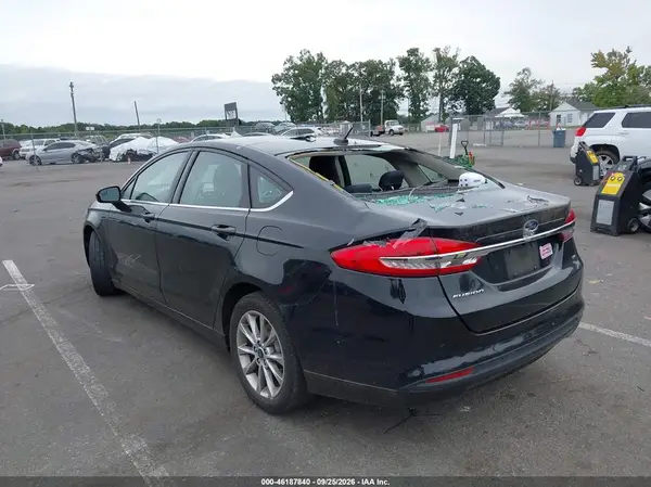 3FA6P0H78HR183673 — 2017 Ford Fusion, фото 3 с аукциона IAAI, Передняя часть
