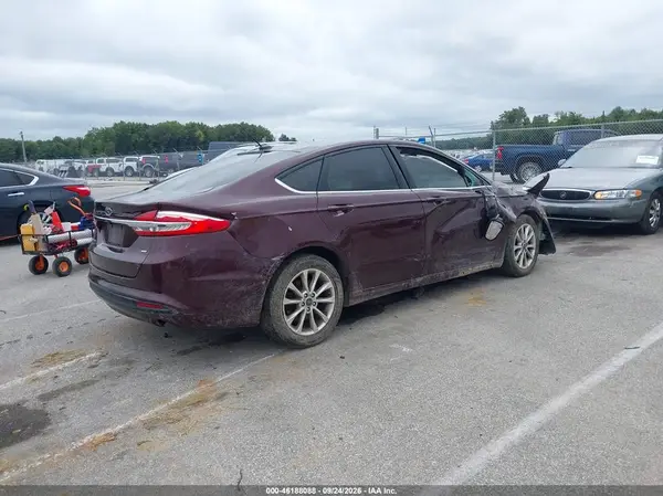 3FA6P0H72HR108631 — 2017 Ford Fusion, фото 4 с аукциона IAAI, Повреждения со всех сторон