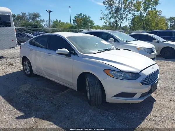 3FA6P0H70HR291026 — 2017 Ford Fusion, Передняя часть слева (Left Front), фото до ремонта