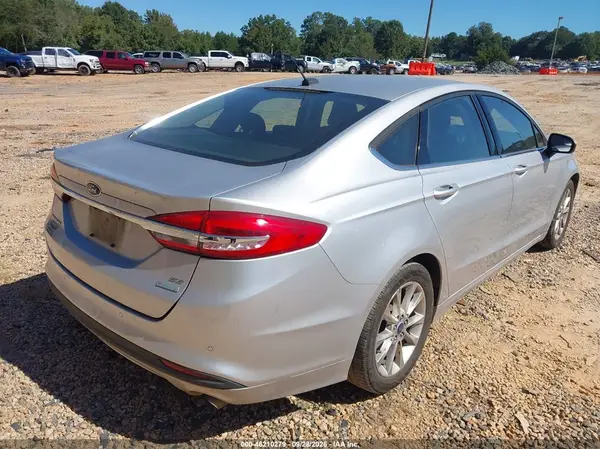 3FA6P0HD6HR188618 — 2017 Ford Fusion, фото 4 с аукциона IAAI, Передняя часть