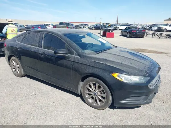 3FA6P0H72HR125042 — 2017 Ford Fusion, Пожар двигателя (Engine Burn), фото до ремонта