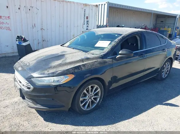 3FA6P0H72HR125042 — 2017 Ford Fusion, фото 2 с аукциона IAAI, Пожар двигателя