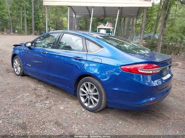 3FA6P0LU1HR325522 — 2017 Ford Fusion, фото 3 с аукциона IAAI, Передняя часть