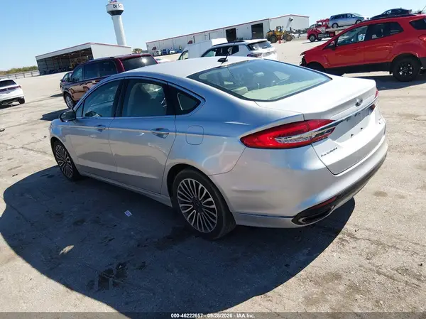 3FA6P0H98HR367318 — 2017 Ford Fusion, фото 3 с аукциона IAAI, Правый бок