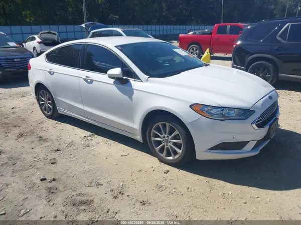 3FA6P0H78HR217448 — 2017 Ford Fusion, Передняя часть (Front End), фото до ремонта