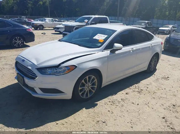 3FA6P0H78HR217448 — 2017 Ford Fusion, фото 2 с аукциона IAAI, Передняя часть