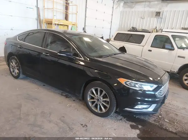 3FA6P0HD5HR177206 — 2017 Ford Fusion, Передняя часть (Front End), фото до ремонта