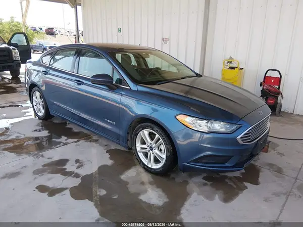 3FA6P0UU0JR235847 — 2018 Ford Fusion, Естественный износ (Normal Wear & Tear), фото до ремонта