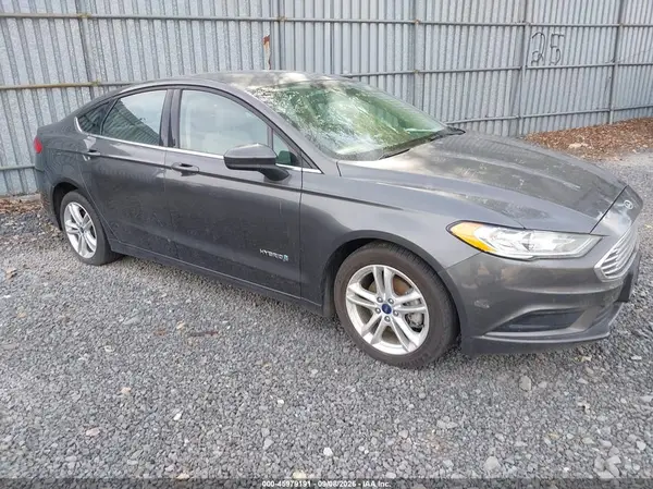 3FA6P0UU6JR235903 — 2018 Ford Fusion, Естественный износ (Normal Wear & Tear), фото до ремонта