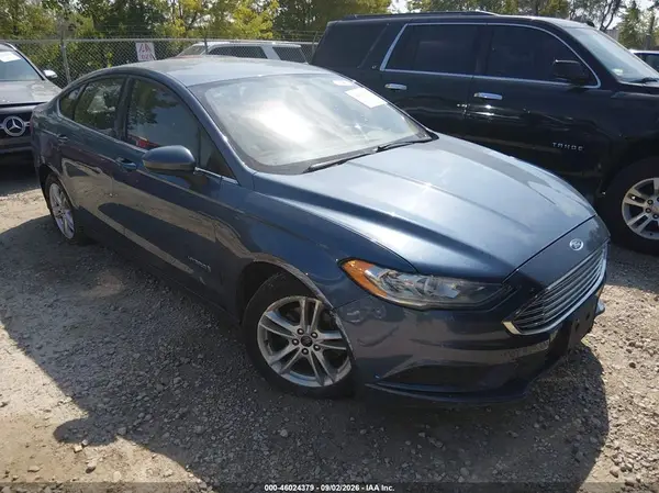 3FA6P0LU7JR268975 — 2018 Ford Fusion, Естественный износ (Normal Wear & Tear), фото до ремонта