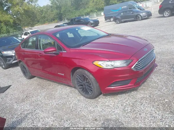 3FA6P0LU6JR172240 — 2018 Ford Fusion, Задняя часть (Rear), фото до ремонта