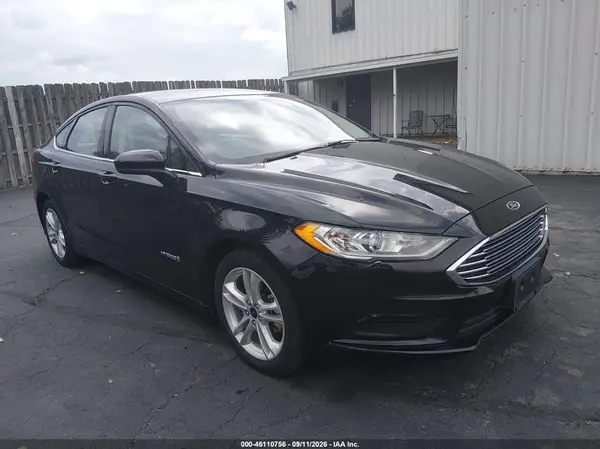 3FA6P0UU0JR273725 — 2018 Ford Fusion, Естественный износ (Normal Wear & Tear), фото до ремонта