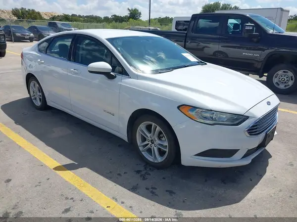 3FA6P0UU9JR254543 — 2018 Ford Fusion, Естественный износ (Normal Wear & Tear), фото до ремонта
