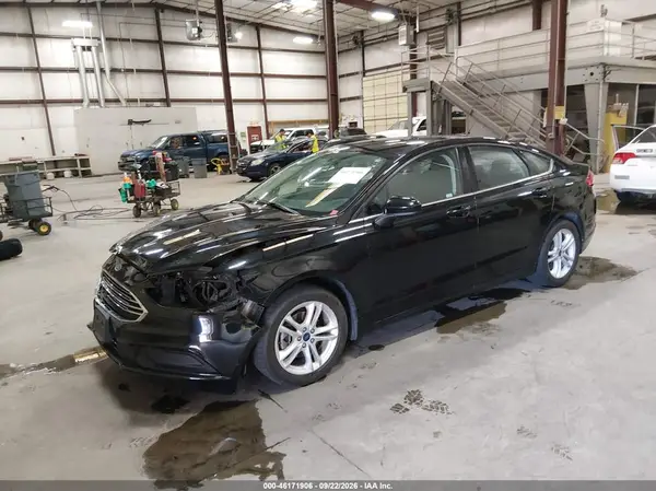 3FA6P0HD0JR187731 — 2018 Ford Fusion, фото 2 с аукциона IAAI, Передняя часть
