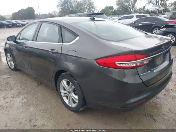 3FA6P0HD0JR230626 — 2018 Ford Fusion, фото 3 с аукциона IAAI 14.10.2026, Естественный износ