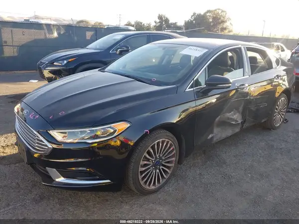 3FA6P0HD5JR240858 — 2018 Ford Fusion, фото 2 с аукциона IAAI, Левый бок