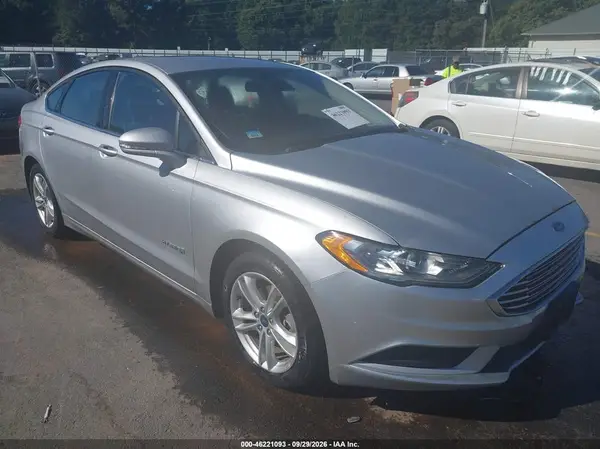 3FA6P0LU5JR250068 — 2018 Ford Fusion, Естественный износ (Normal Wear & Tear), фото до ремонта